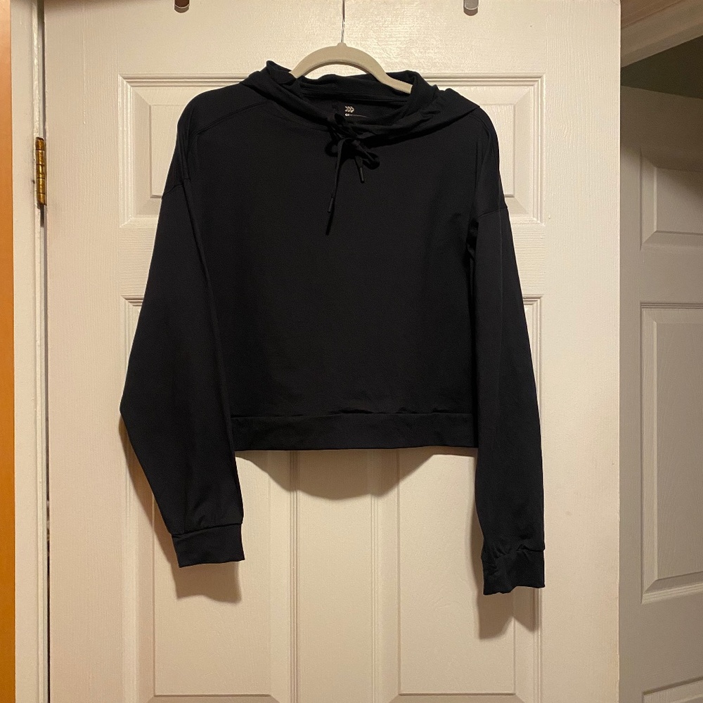 Target All In Motion Black Cropped Stretch Hoodie with Drawstrings Size Large -L